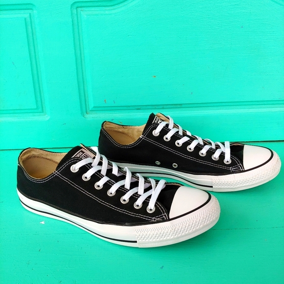 Converse All-Star black low tops unisex M 11/W 13